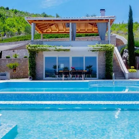 וילה Vand Paradiso Međugorje