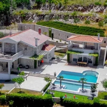 Villa Vand Paradiso Medjugorje
