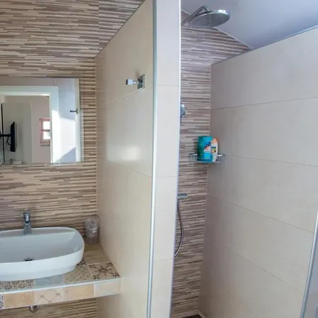 וילה Vand Paradiso *